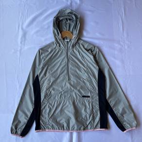 reebok half zip (M)