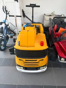 Kids Ride-On Crane Truck (Yellow) 💛