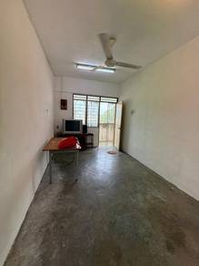 Apartment For Sale in Taman Wayton