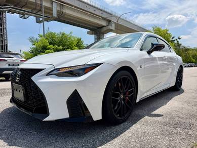 Lexus IS 300 F SPORT MODE BLACK in Glenmarie, SGR