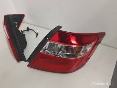 Spoiler & Backlamp Bezza OEM
