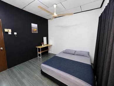 Room in Kuala Terengganu, TRG