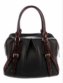 [RARE COLLECTION ITEM] Authentic Burberry Pleated