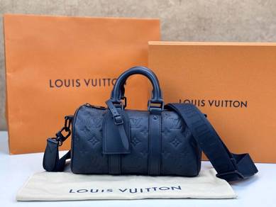 Louis Vuitton M20900 Keepall Bandouliere 25