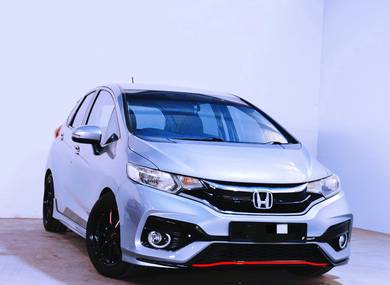 2016 Honda Jazz V