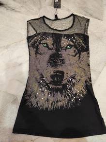 lion sleeveless top