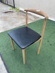 YA61B Kerusi Besi Metal Chair With PU Seat Pad
