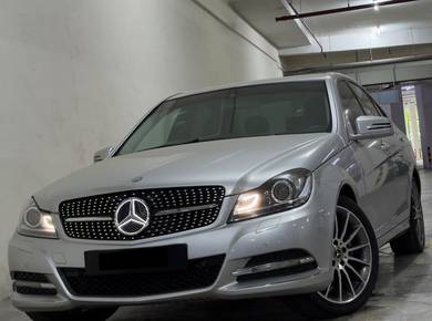 2011 Mercedes Benz C200 200 CGI BlueEFCY AVNTGRDE(CKD)
