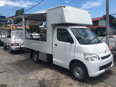 Daihatsu Granmax luton box mobile cab Pasar malam