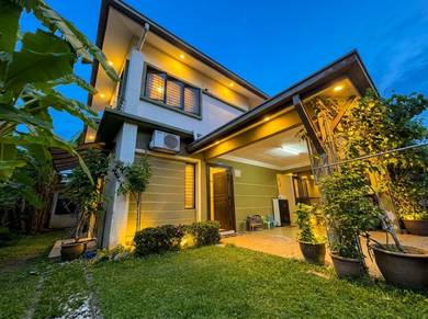 Semi-Detached House For Sale in Shah Alam,SGR