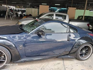 Nissan Fairlady Z ST in City Centre, KUL