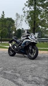 Kawasaki Ninja ZX-25R