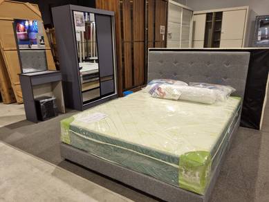 Bedroom Set (without mattress)