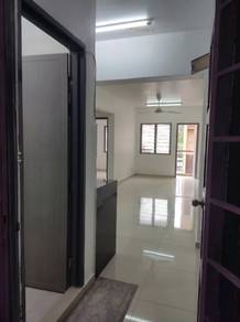 Apartment For Sale in Saujana Ria Aparment