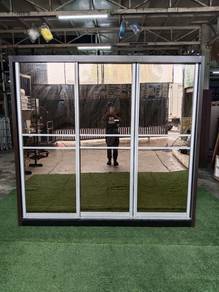 YE56AR Almari Baju 8x7' 3 Sliding Doors Wardrobe