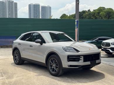 Porsche Cayenne BASE in Old Klang Road, KUL