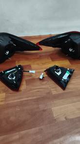 lampu belakang saga vvt