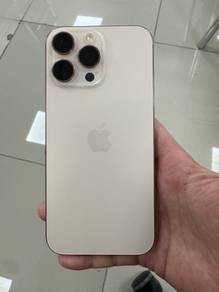IPhone 16 Pro max 256 Gb ZA set like new
