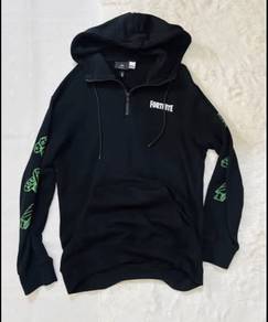 Hoodie fortnite H&M pit 20, labuh 28