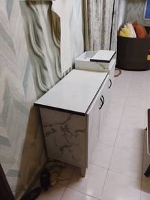 kitchen cabinet 