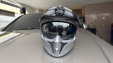 MHR Grande Solid (SM 890 modular helmet)