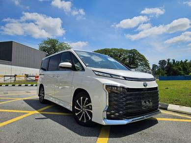 2023 Toyota Voxy S-Z