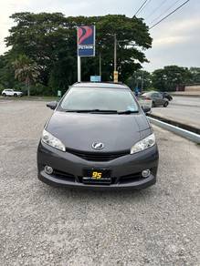 Toyota Wish X in Butterworth, PNG