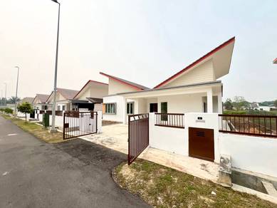 Bungalow House For Sale in Salak Tinggi,SGR