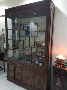 Rosewood and mother of pearl cabinet / shelving.