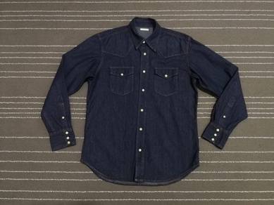 GU western Pearl snap button denim M