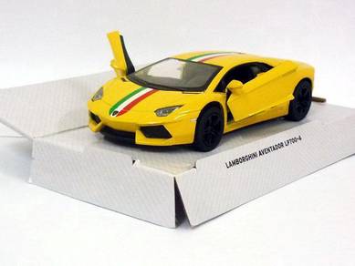 Diecast Lamborghini aventador LP700-4 (yellow)
