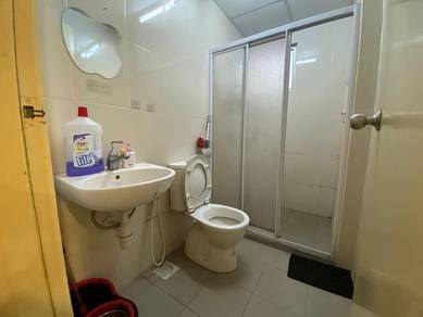 Room in OUG, KUL