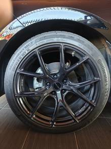 Raxer RTX02 18 inch + Tyre