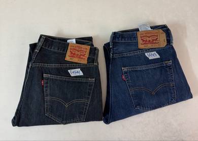 Levi’s 501 sz 33 Combo.