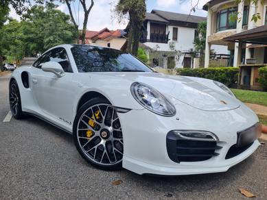 Porsche 911 Turbo TURBO S in Seri Kembangan, SGR