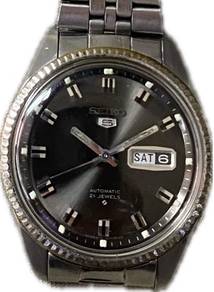 Vintage SEIKO 5  6119-8200 Watch