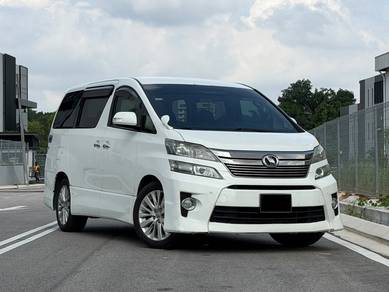 Toyota Vellfire Z in Johor Bahru, JHR