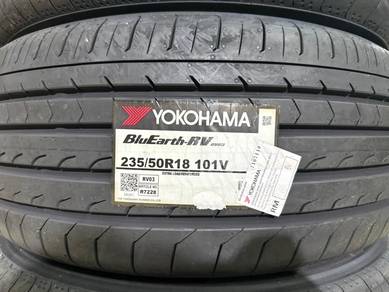 235/50/18 Yokohama BluEarth RV03 Japan 2026 Tayar