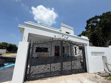 Bungalow House For Sale in Gelugor,PNG