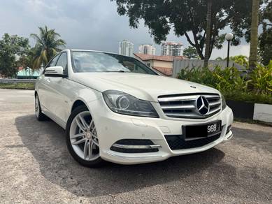 Mercedes Benz C250 250 CGI BlueEFCY AVNTGRDE(CKD) in Johor Bahru, JHR