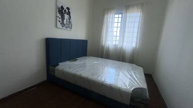Condominium For Rent in Endah Regal