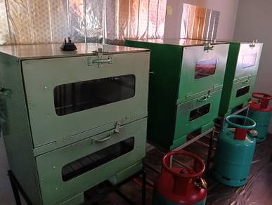 Oven gas kek lapis sarawak