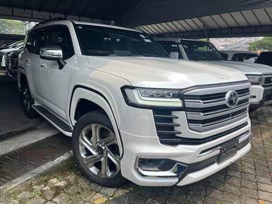 Toyota Land Cruiser 300 ZX in Cheras, KUL