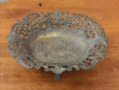 Mangkuk ornate Italian bowl