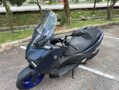 Yamaha XMAX