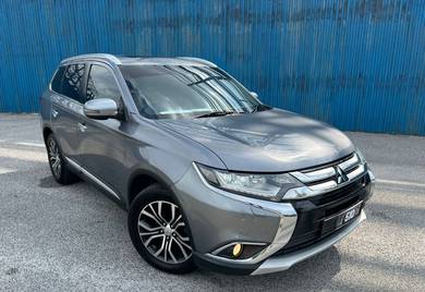 Mitsubishi Outlander in Seri Kembangan, SGR