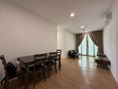 Condominium For Rent in LakeFront Residence