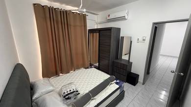 Condominium For Rent in Seri Serindit Residence