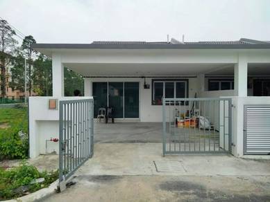 1-storey Terraced House For Sale in Mantin,NSN