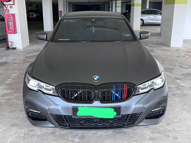 BMW 330i 30i M SPORT in Bayan Baru, PNG